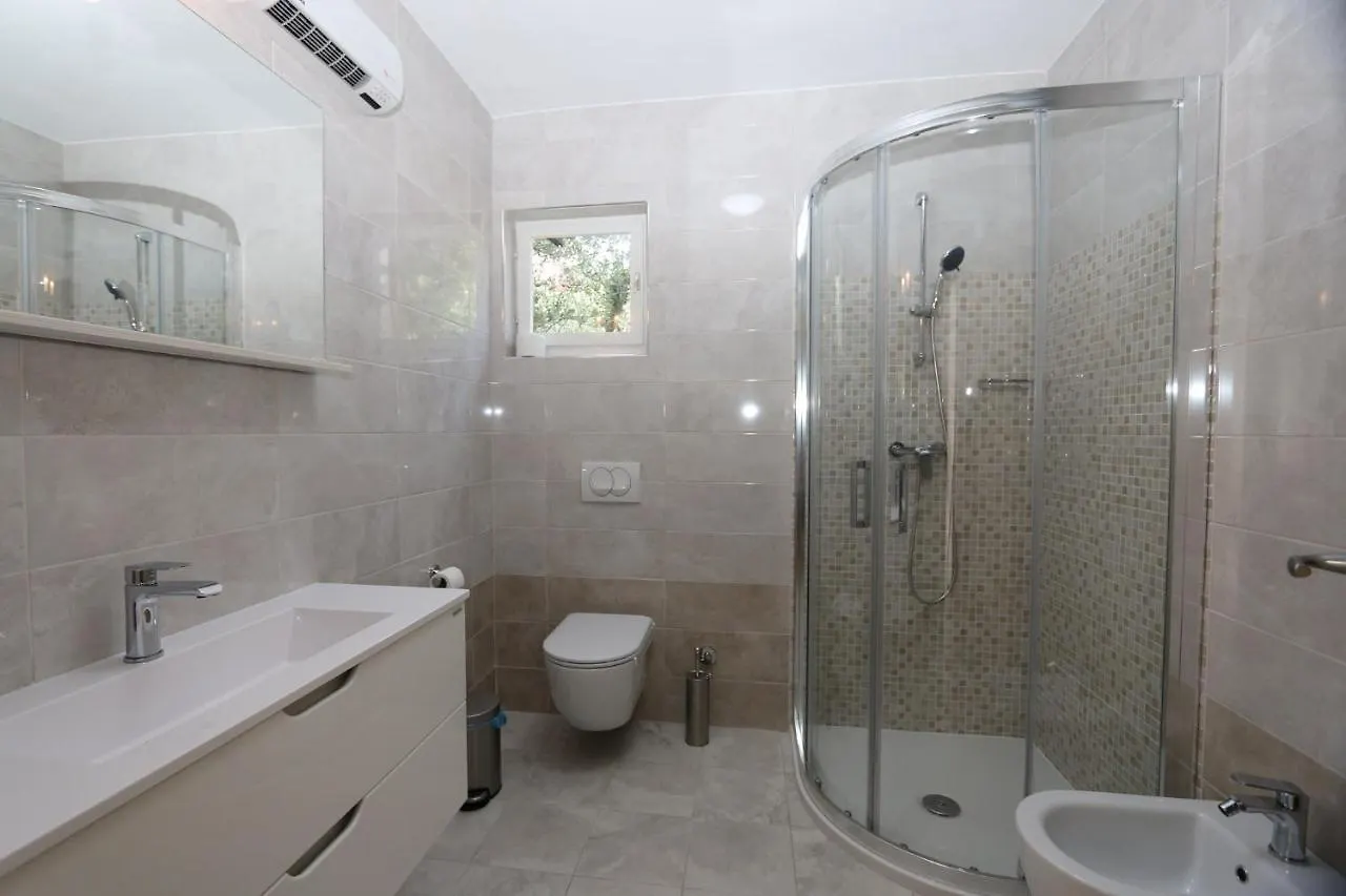 Apartments In Silo/Insel Krk 13464
