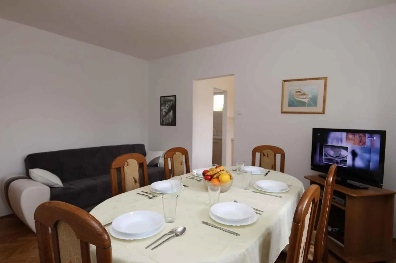 Apartments In Silo/Insel Krk 13464 Croatia