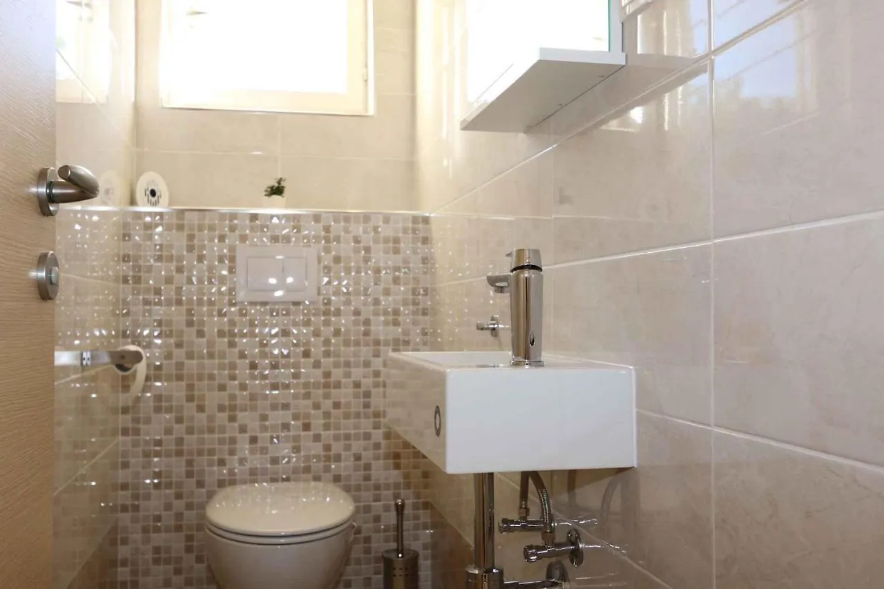 Apartments In Silo/Insel Krk 13464 Croatia