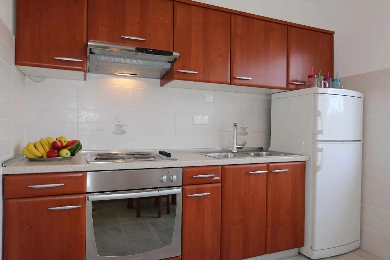 Apartments In Silo/Insel Krk 13464