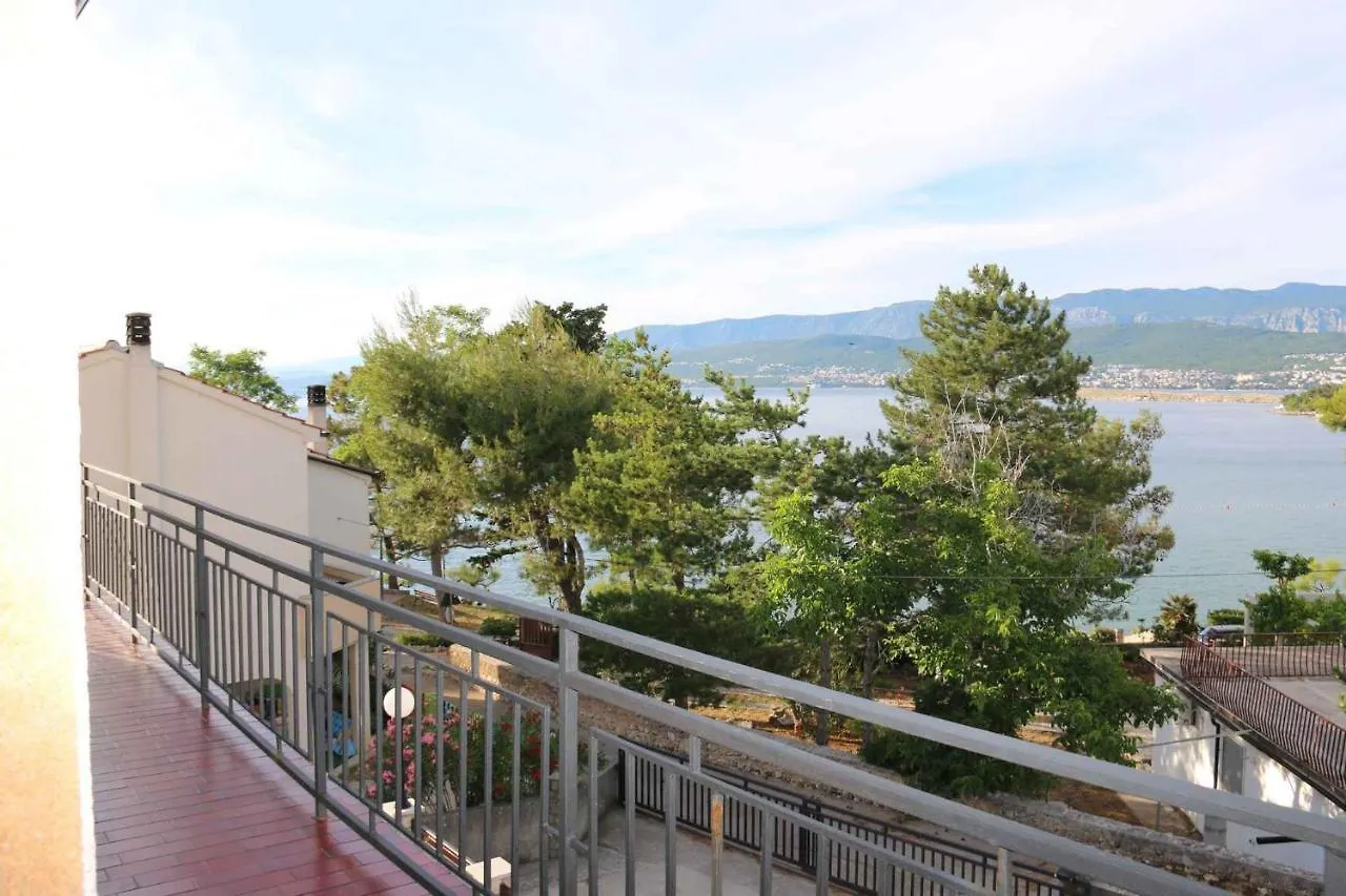 Apartments In Silo/Insel Krk 13464