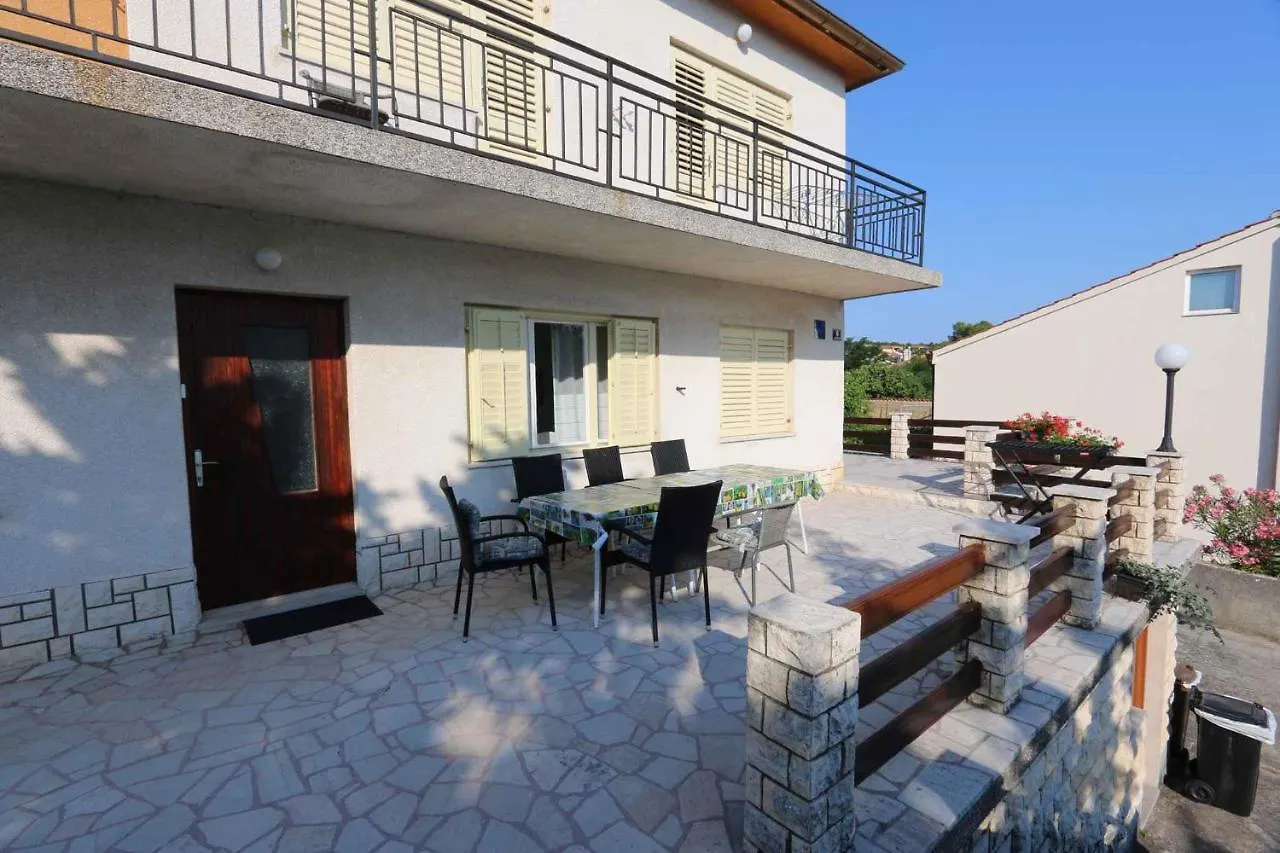Apartments In Silo/Insel Krk 13464